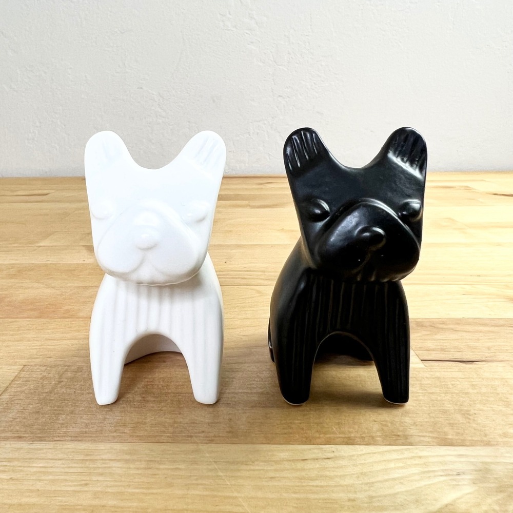 Jonathan Adler French Bulldog Salt and Pepper Shakers Black White‎ Ceramic Set